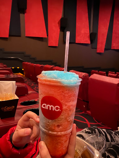 Movie Theater «AMC Framingham 16 with Dine-in Theatres», reviews and photos, 22 Flutie Pass, Framingham, MA 01701, USA