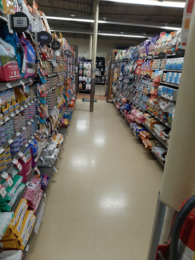 Pet Supply Store «Petco Animal Supplies», reviews and photos, 8500 Henry Ave #10, Philadelphia, PA 19128, USA