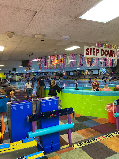 Roller Skating Rink «Skateland», reviews and photos, 7 E Southern Ave, Mesa, AZ 85210, USA