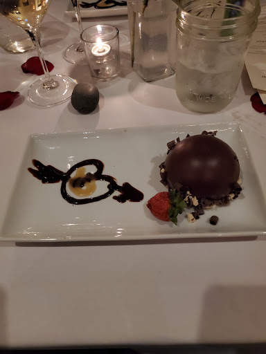 Winery «ThornCreek Winery», reviews and photos, 155 Treat Rd, Aurora, OH 44202, USA