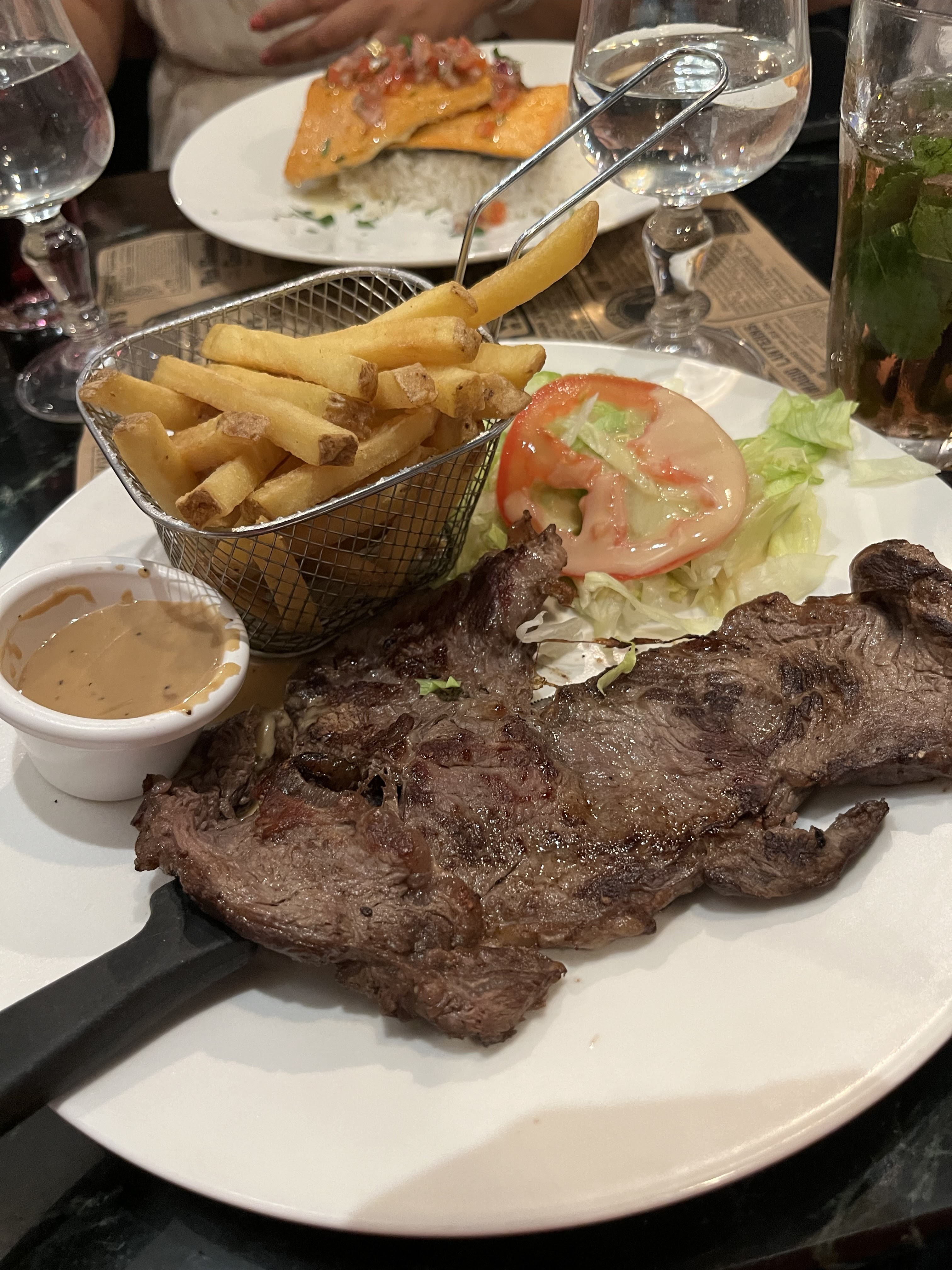 Photo n° 1 de l'avis de Tales.a fait le 28/06/2023 à 20:24