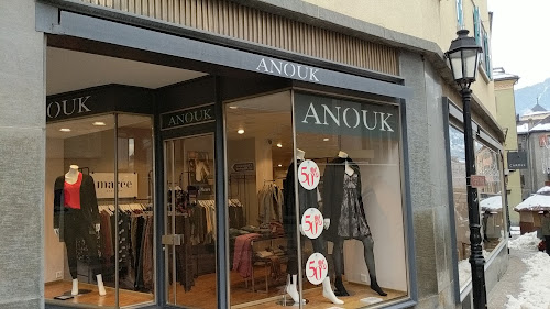 Magasin de vêtements pour femmes Anouk Sa Sion