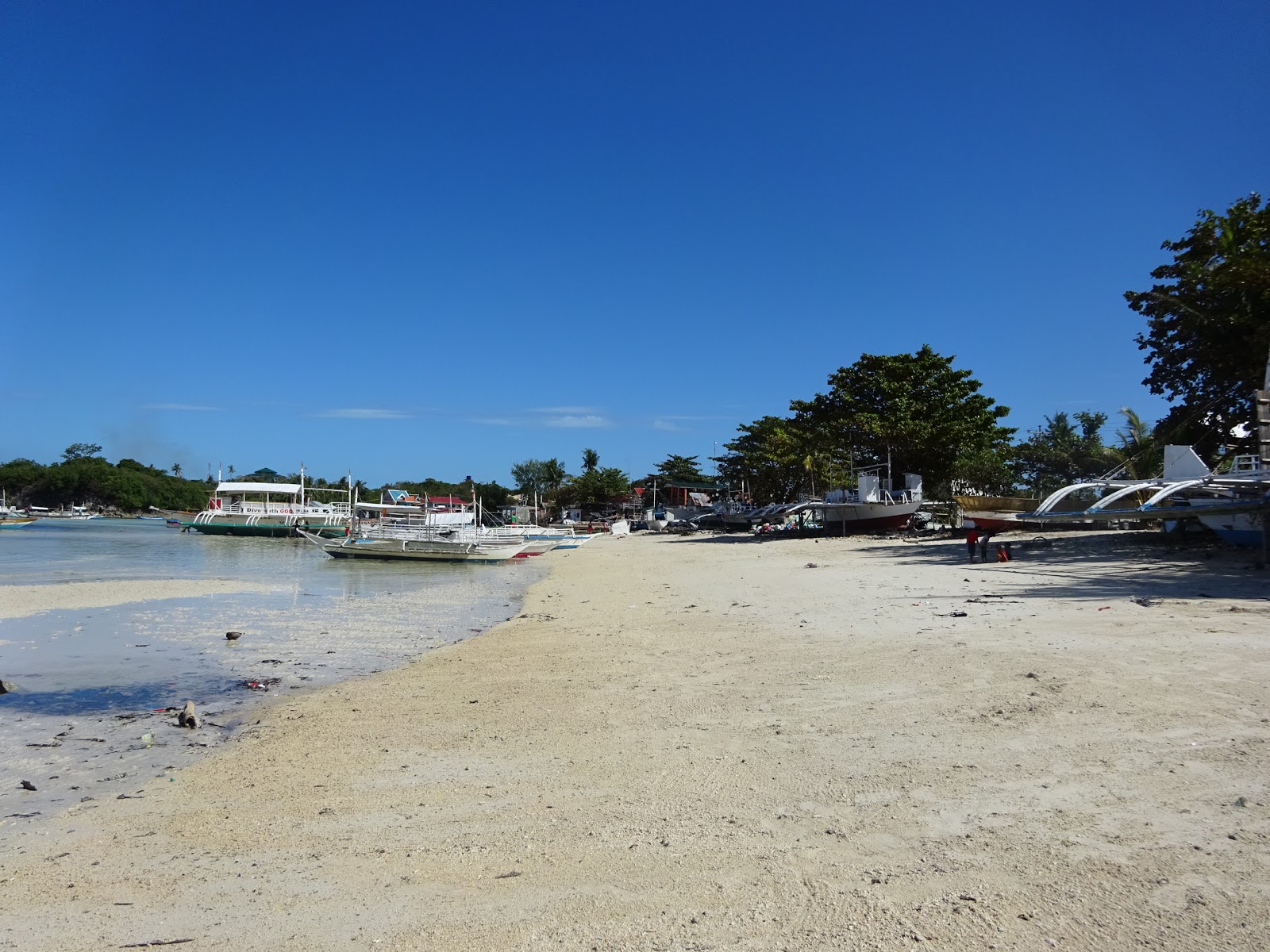 Foto de Logon Beach com areia bege superfície