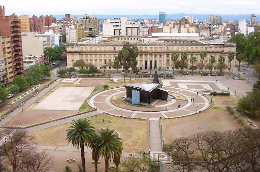 Plaza de la Intendencia, Héroes de Malvinas