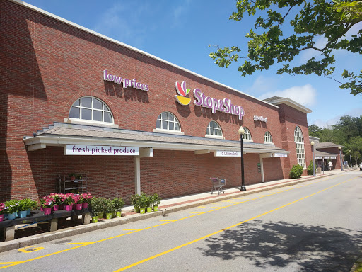 Supermarket «Super Stop & Shop», reviews and photos, 10 Bates Rd, Mashpee, MA 02649, USA