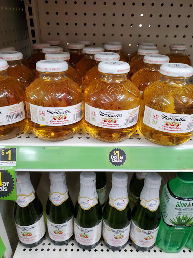 Home Goods Store «Dollar General», reviews and photos, 160 N 4th St, Eagle Lake, FL 33839, USA