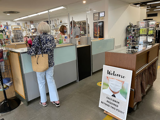 Thrift Store «Saint Matthew Regenerations», reviews and photos, 197 W Central Ave, Winter Haven, FL 33880, USA