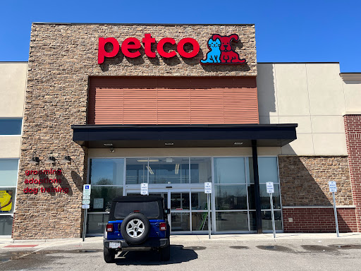 Petco Animal Supplies, 660 Chestnut Commons Dr, Elyria, OH 44035, USA, 