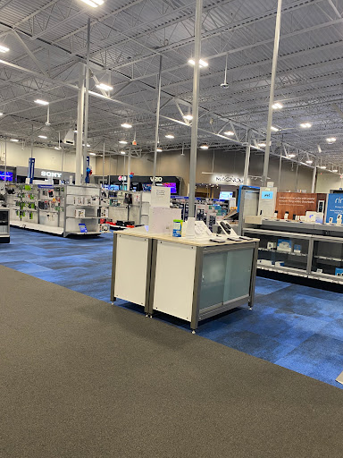 Electronics Store «Best Buy», reviews and photos, 3401 Jefferson Davis Hwy, Alexandria, VA 22305, USA