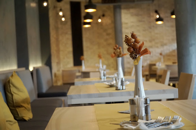 http://www.restaurace-nelli.cz/