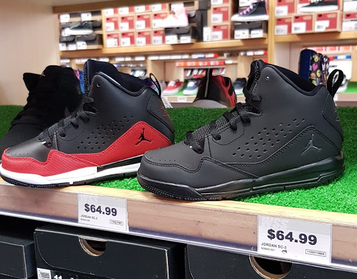 Shoe Store «WSS», reviews and photos, 8830 Garfield Ave, South Gate, CA 90280, USA