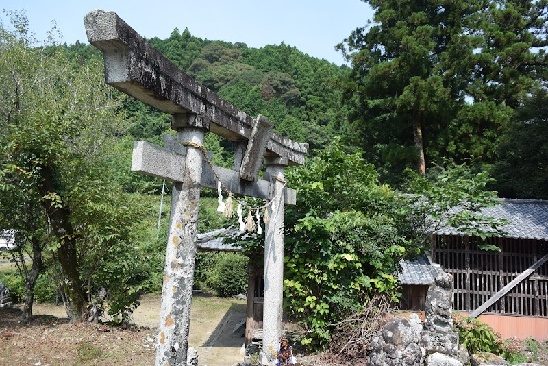 須賀神社(香北町岩改)