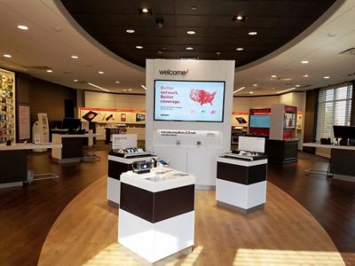 Cell Phone Store «Verizon», reviews and photos, 1041 Pearson Dr, Hudson, WI 54016, USA
