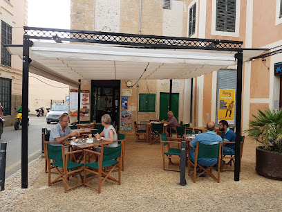 Cafè Can Patilla - Carrer de Ciutat, 2, 07580 Capdepera, Illes Balears, Spain