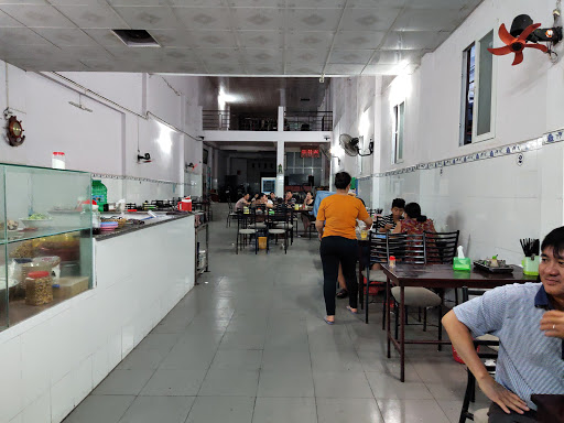 Quán Cây Sứ