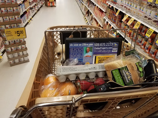 Grocery Store «Safeway», reviews and photos, 106 W. Manson Rd, Chelan, WA 98816, USA