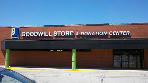 Thrift Store «Wabash Valley Goodwill Industries, Inc.», reviews and photos, 2702 S 3rd St, Terre Haute, IN 47802, USA