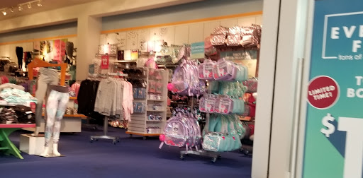 Shopping Mall «Crossgates Mall», reviews and photos, 1 Crossgates Mall Rd, Albany, NY 12203, USA