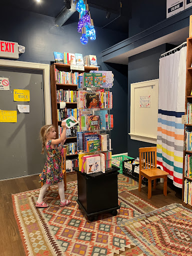 Used Book Store «Idle Time Books», reviews and photos, 2467 18th St NW, Washington, DC 20009, USA