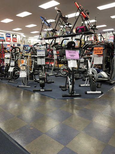 Sporting Goods Store «Big 5 Sporting Goods - Sierra Vista», reviews and photos, 135 AZ-92, Sierra Vista, AZ 85635, USA