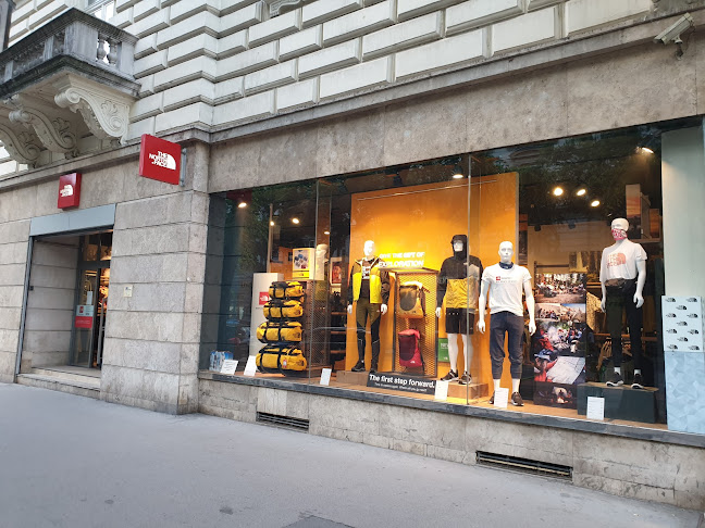 The North Face Store Budapest - Sport bolt