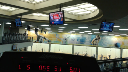 Gym «LA Fitness», reviews and photos, 201 Ogden Falls Blvd, Oswego, IL 60543, USA