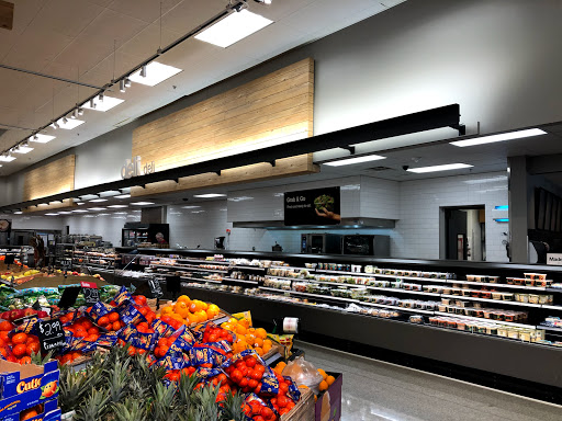 Department Store «Target», reviews and photos, 28201 Diehl Rd, Warrenville, IL 60555, USA