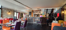 Atmosphère du Restaurant français Brasserie l'o à Guingamp - n°14