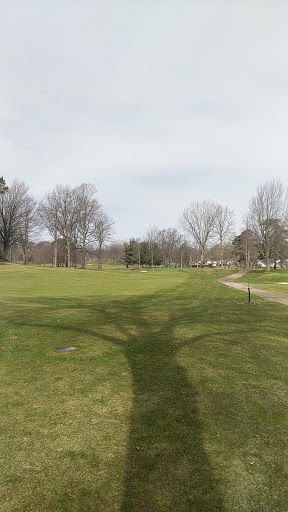 Golf Course «Irondequoit Country Club», reviews and photos, 4045 East Ave, Rochester, NY 14618, USA