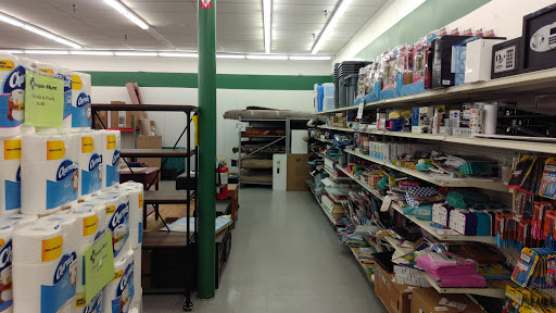 Discount Store «Bargain Hunt», reviews and photos, 560 S Jefferson Ave, Cookeville, TN 38501, USA