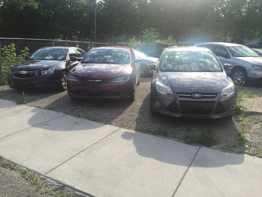 Used Car Dealer «ONE PRICE AUTO», reviews and photos, 1010 Southbound Gratiot Ave, Mt Clemens, MI 48043, USA