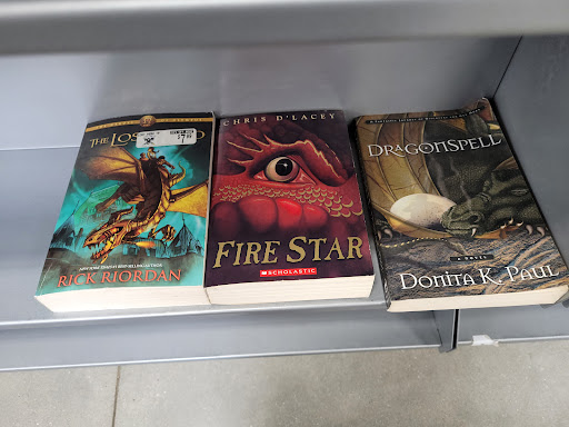 Thrift Store «Goodwill Warwick Retail Store», reviews and photos, 11061 Warwick Blvd, Newport News, VA 23601, USA