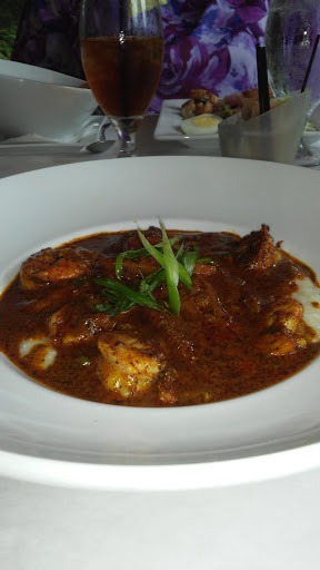 Restaurant «Hawkshead Restaurant», reviews and photos, 523 Hawks Nest Dr, South Haven, MI 49090, USA