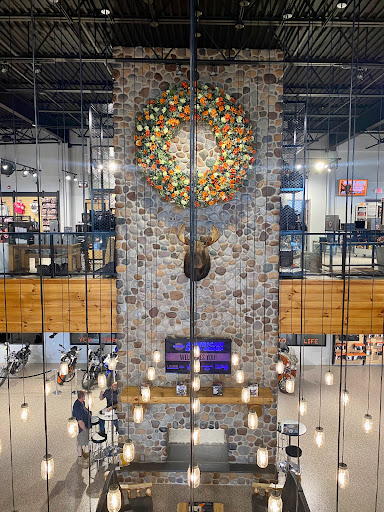 Harley-Davidson Dealer «Pocono Mountain Harley-Davidson», reviews and photos, 4300 Manor Dr, Stroudsburg, PA 18360, USA