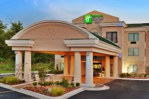 Holiday Inn Express & Suites Muskogee, an IHG Hotel image