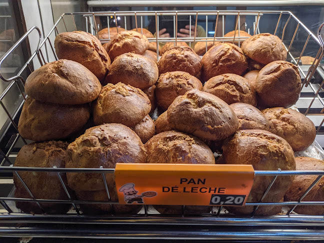 Panadería y Pastelería La Golosina - Cuenca