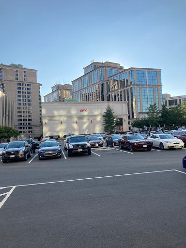Movie Theater «AMC Courthouse Plaza 8», reviews and photos, 2150 Clarendon Blvd, Arlington, VA 22201, USA