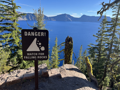 Cleetwood Cove Trail