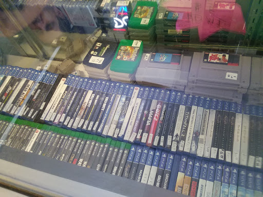 Pawn Shop «Hendersonville Pawn», reviews and photos, 1317 7th Ave E, Hendersonville, NC 28792, USA