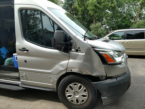 Auto Body Shop «Autoworks Collision Center, Inc.», reviews and photos, 7780 Hwy 55, Rockford, MN 55373, USA