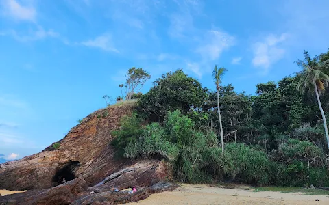 Pantai Teluk Bidara image