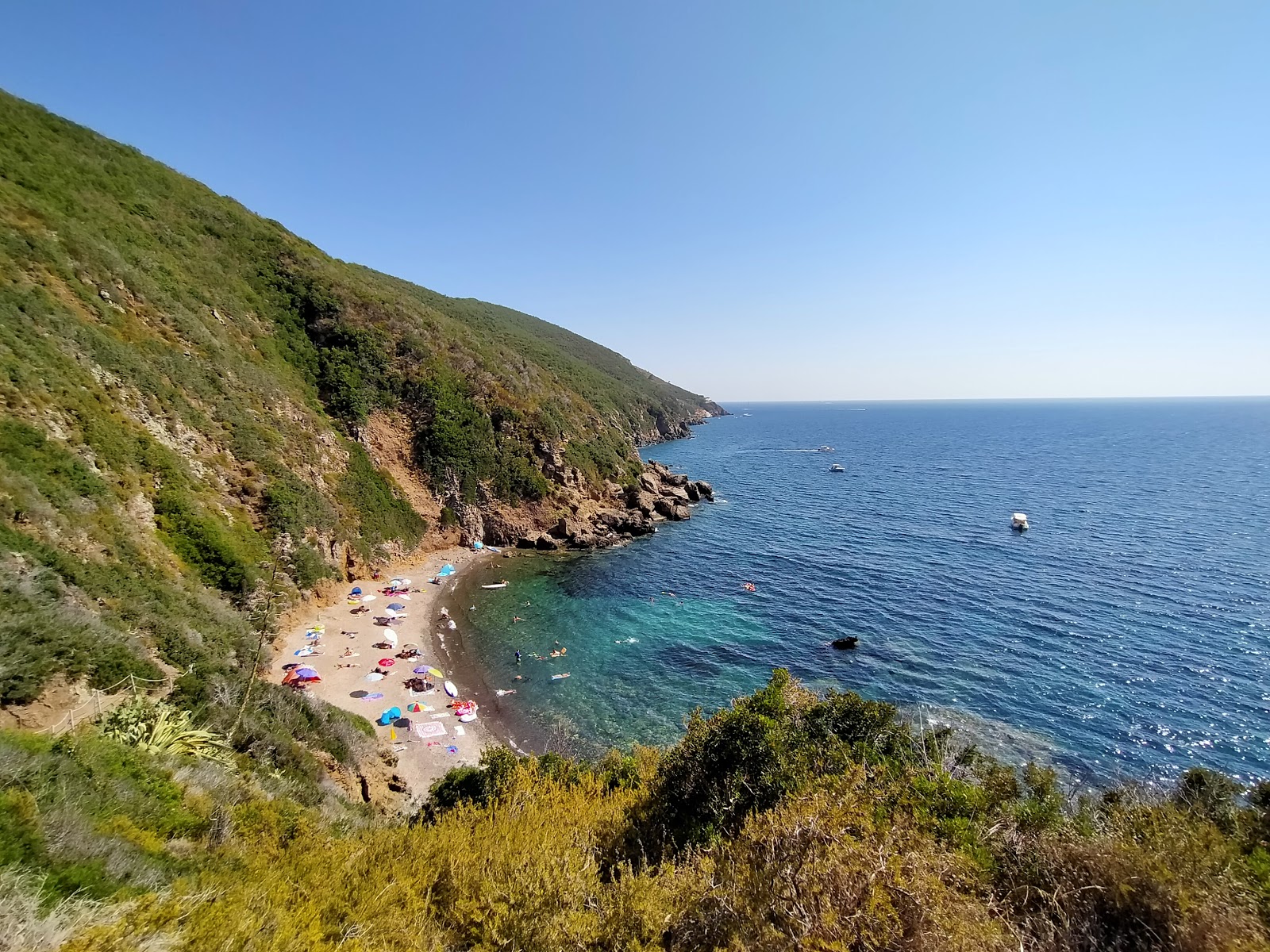 Foto van Spiaggia Canata met direct strand