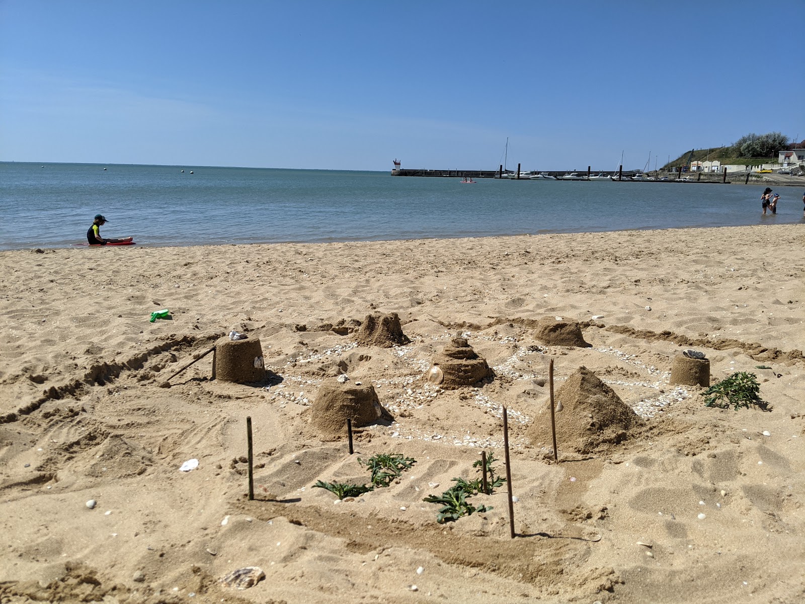 Plage Sud'in fotoğrafı ve yerleşim