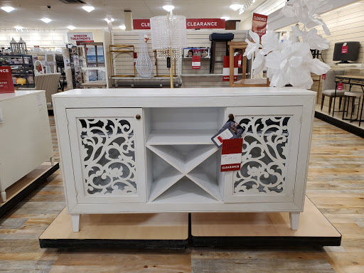 Department Store «HomeGoods», reviews and photos, 3530 W Shore Dr e, Holland, MI 49424, USA