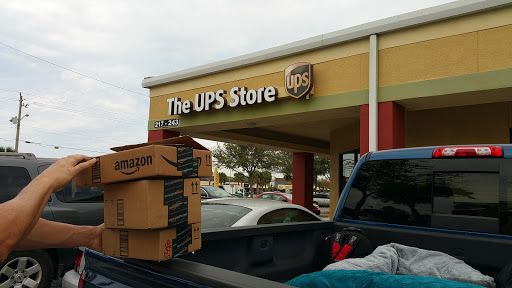Shipping and Mailing Service «The UPS Store», reviews and photos, 235 Apollo Beach Blvd, Apollo Beach, FL 33572, USA