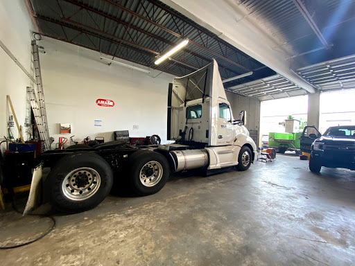 Auto Repair Shop «Professional Fleet Maintenance», reviews and photos, 2081 SW 70th Ave, Davie, FL 33317, USA