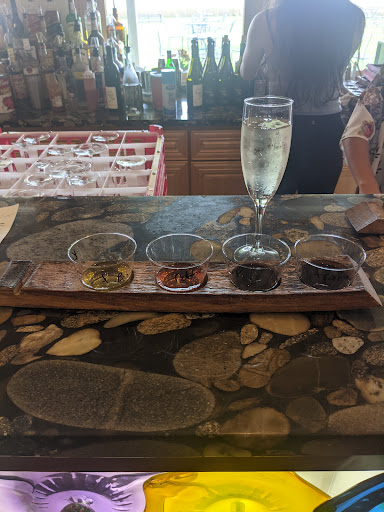 Winery «Freedom Run Winery», reviews and photos, 5138 Lower Mountain Rd, Lockport, NY 14094, USA