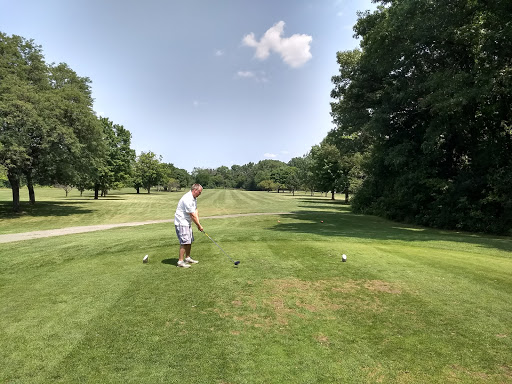 Golf Course «Meadowlark Golf Course», reviews and photos, 11599 31st St, Hinsdale, IL 60521, USA