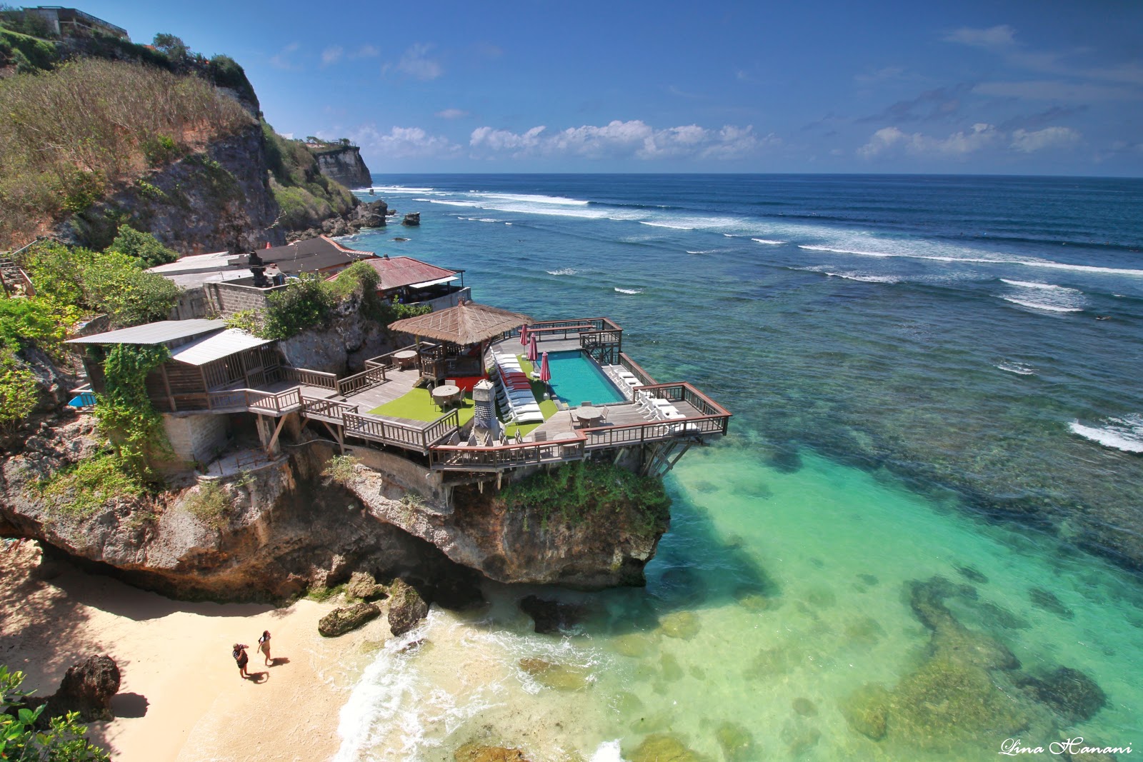 Foto van Uluwatu Strand voorzieningenruimte