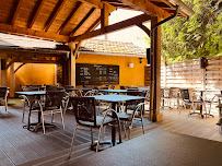Atmosphère du Restaurant italien Pizzéria La Toscane à Villars-les-Dombes - n°19